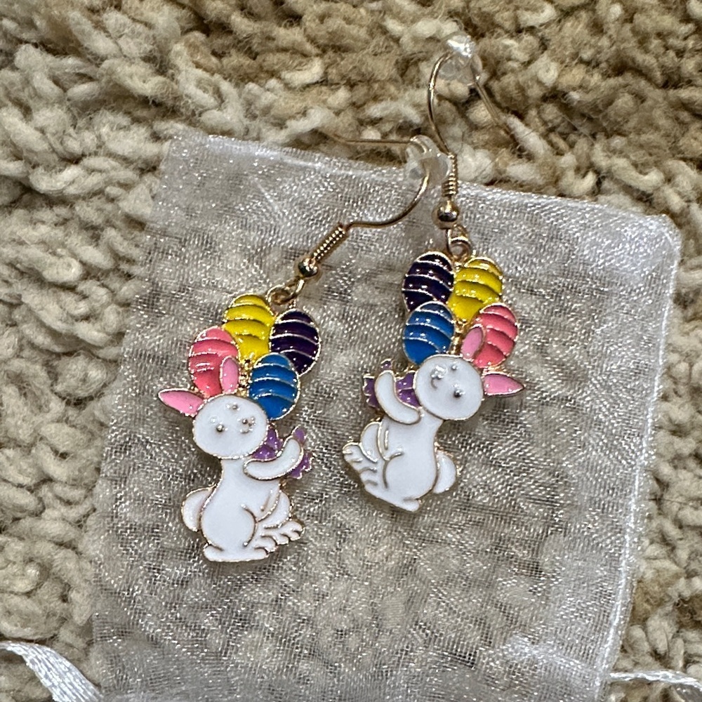 Easter Bunny Earrings with Balloons Dangle Earrings Gold Tone Colorful NWOT